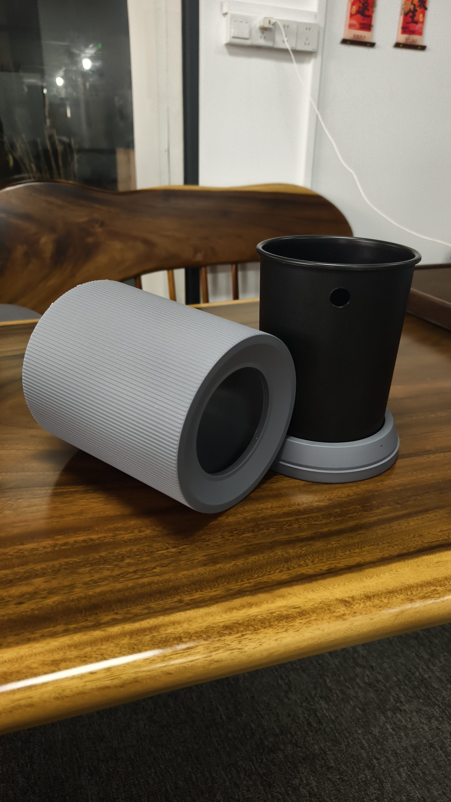 fire-retardant hotel waste bin