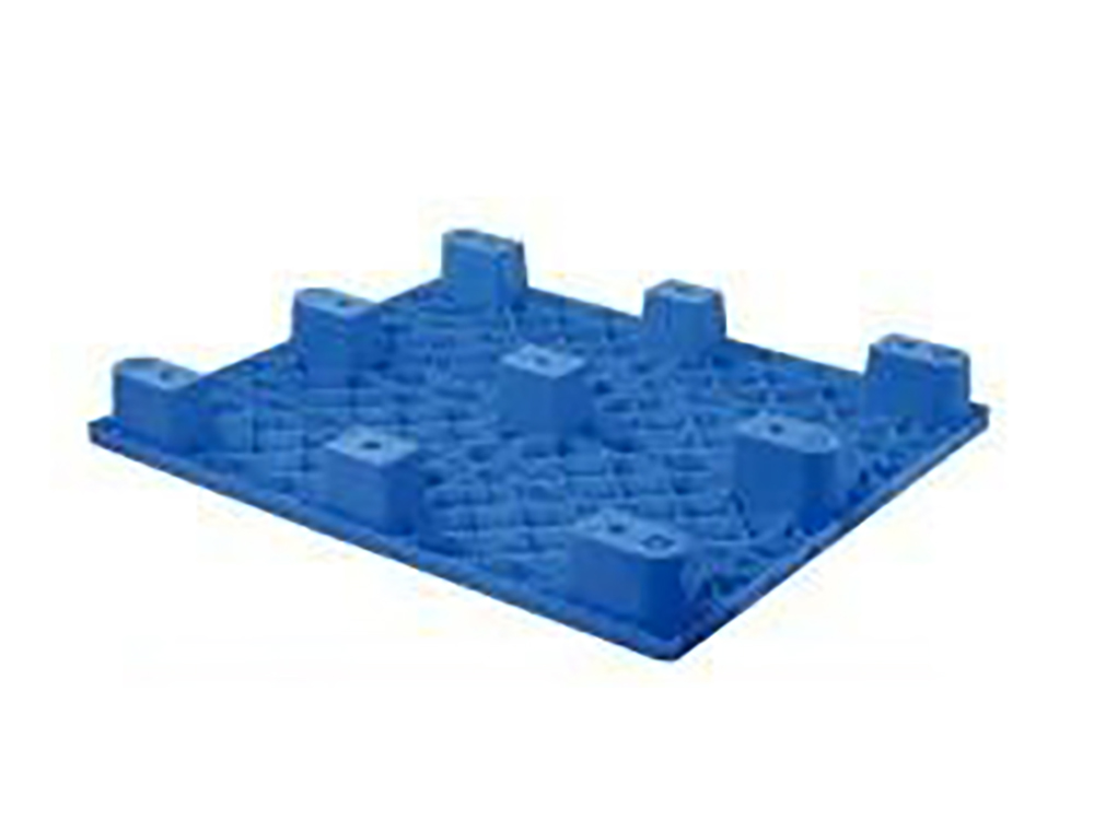 PP vs HDPE plastic pallets side by side comparison