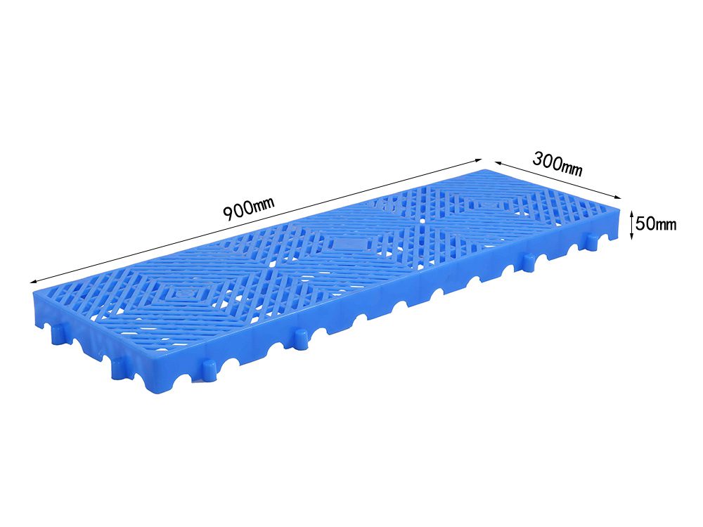 Moulded plastic layer pad 900 x 300 x 50 mm with slatted open deck